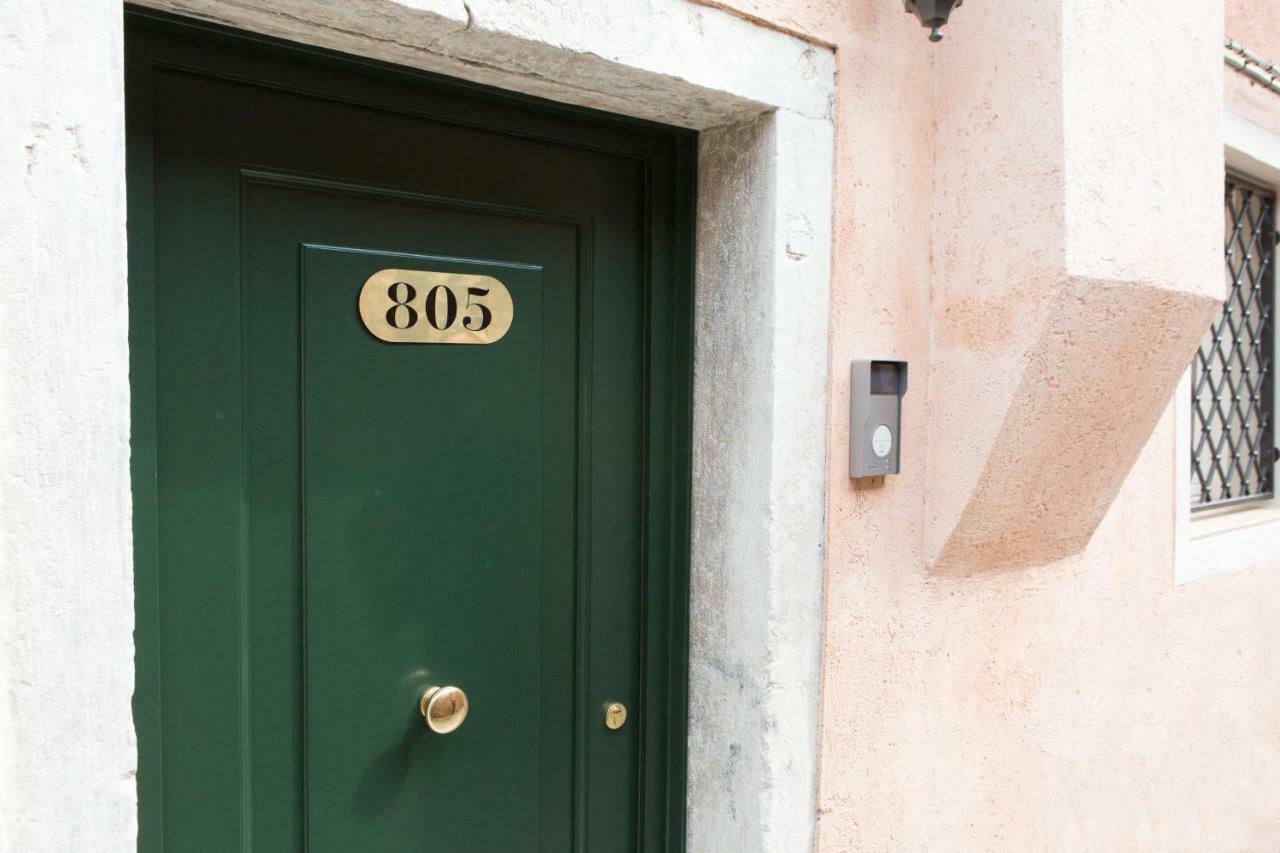 Mh 805 Apartment Venesia Bagian luar foto