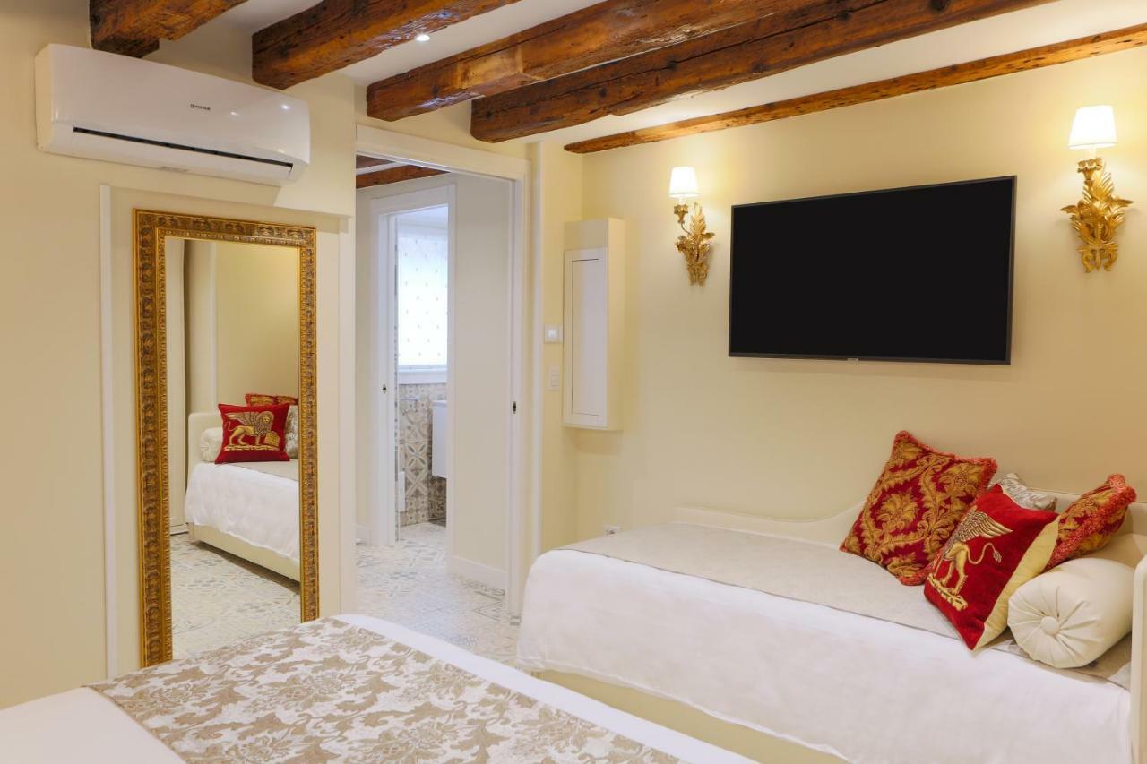 Mh 805 Apartment Venesia Bagian luar foto